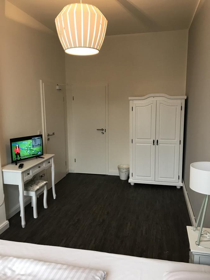 Hotel Fame Am Hauptbahnhof Хамбург Екстериор снимка