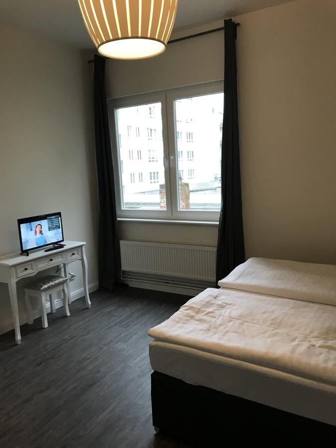 Hotel Fame Am Hauptbahnhof Хамбург Екстериор снимка